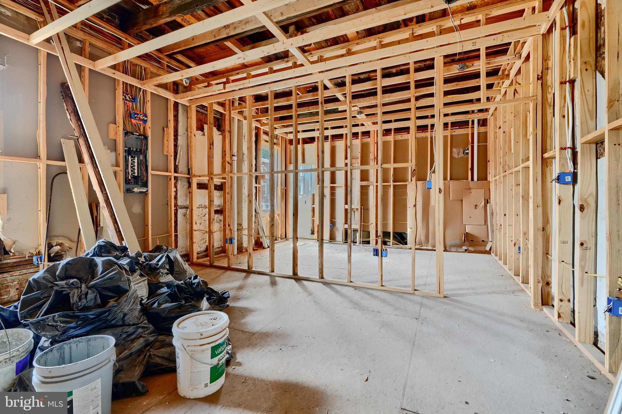 POPLAR GROVE - Commercial Sale