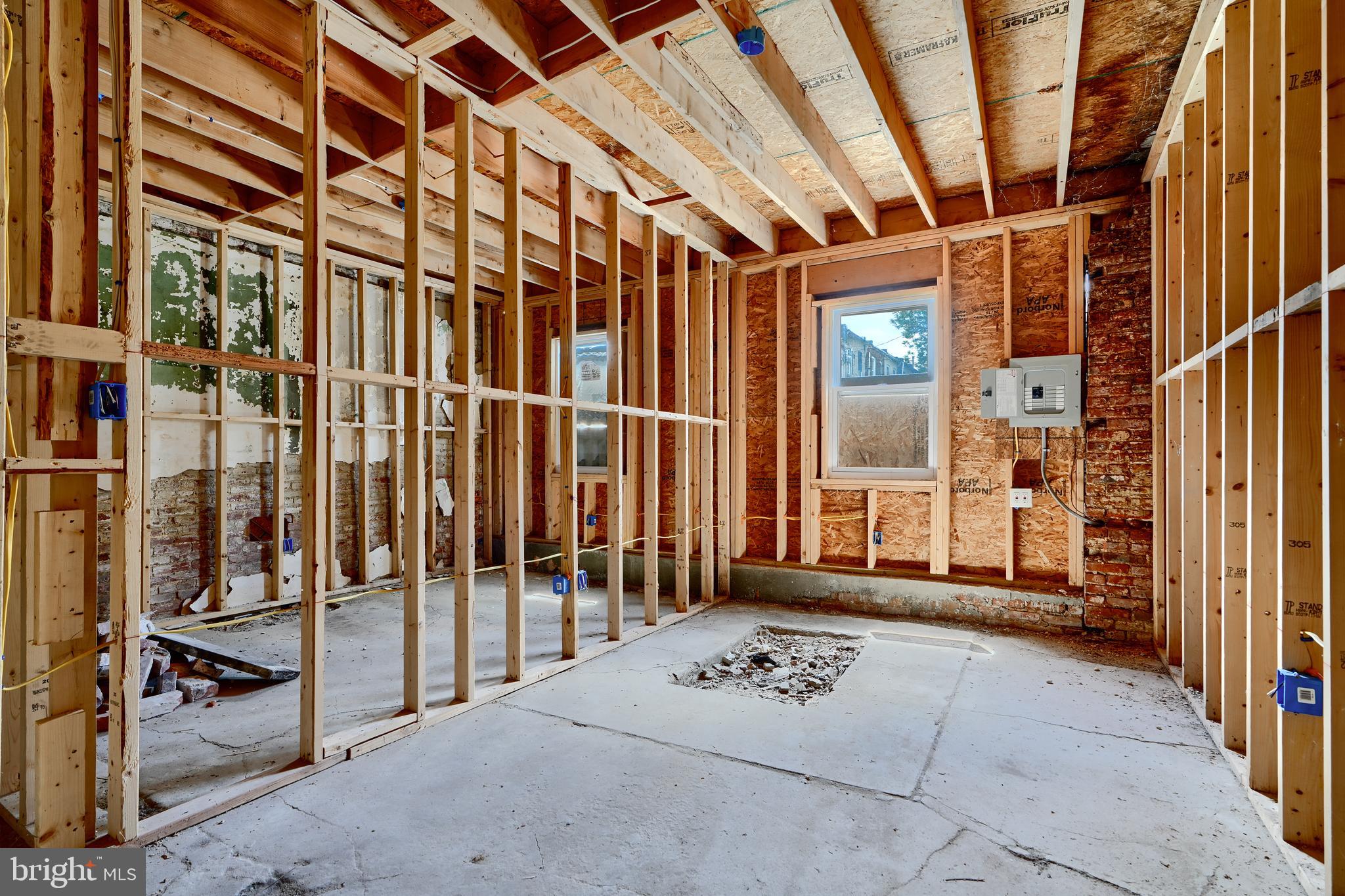 POPLAR GROVE - Commercial Sale