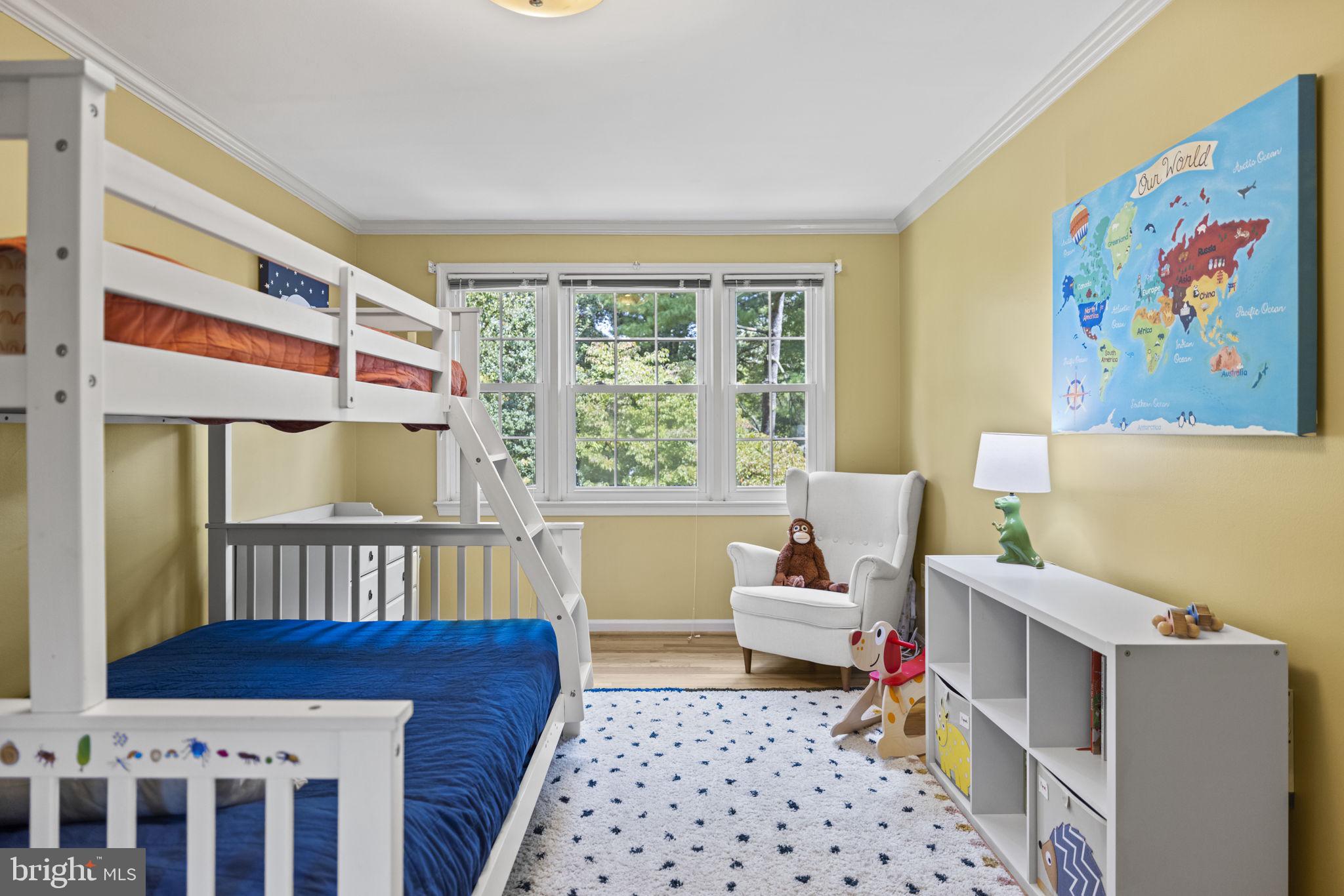 WOODLEY GARDENS COOP - Residential