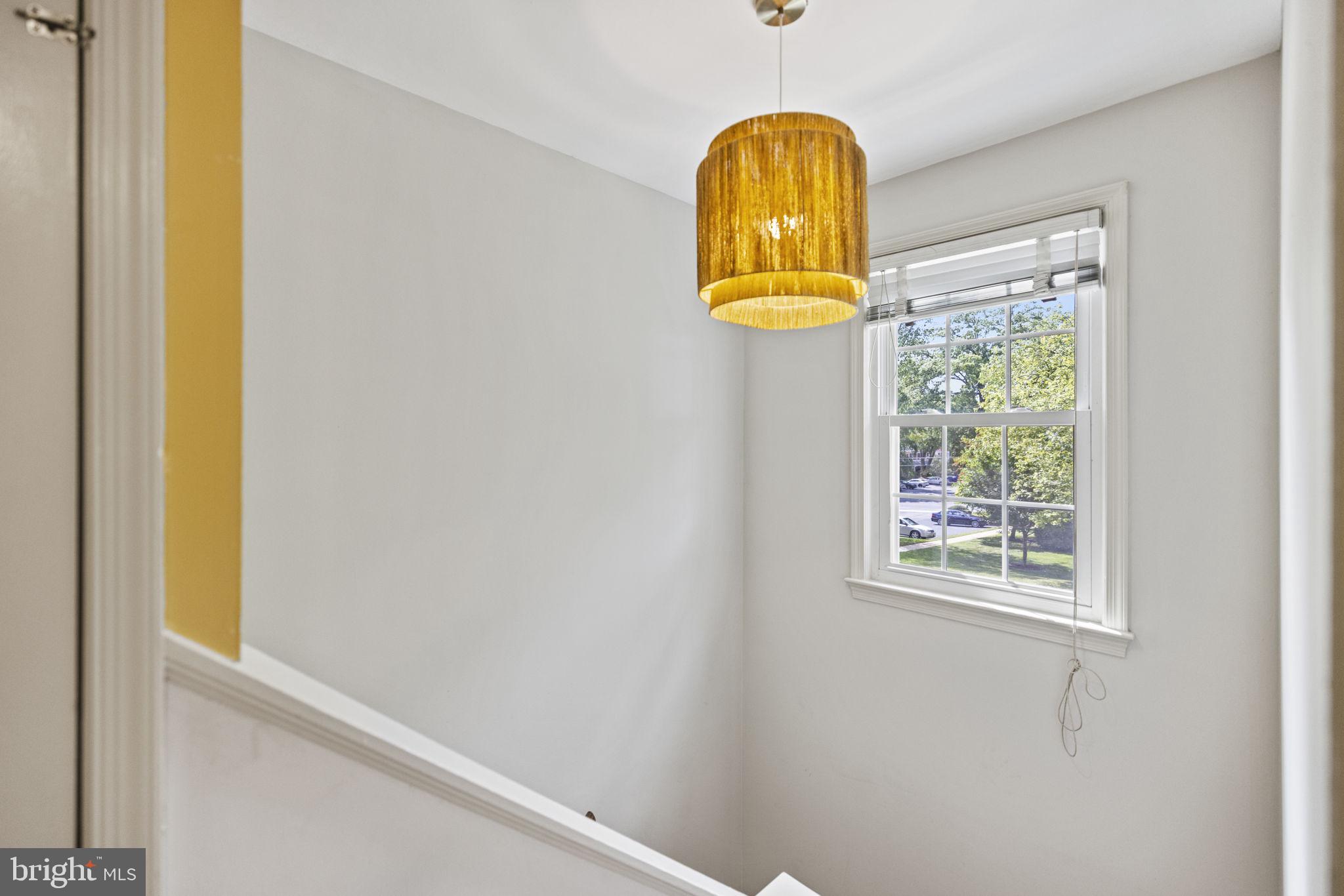 WOODLEY GARDENS COOP - Residential