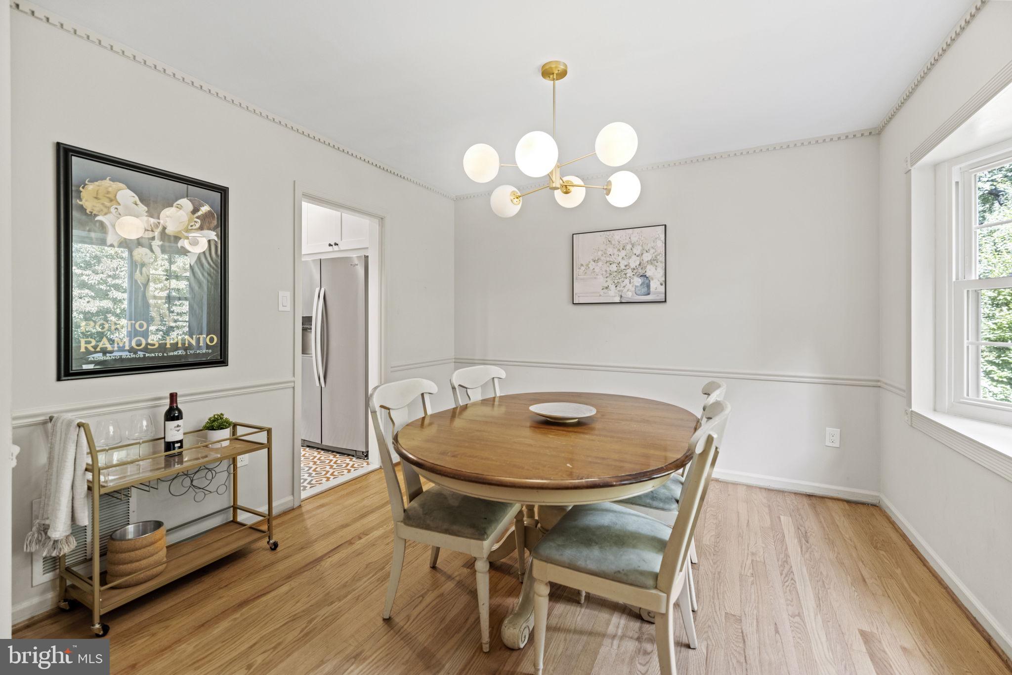 WOODLEY GARDENS COOP - Residential