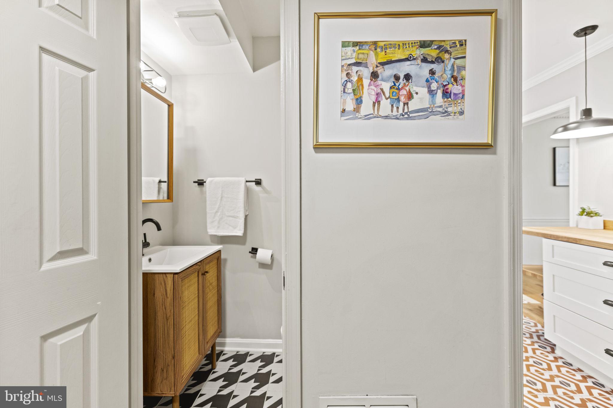 WOODLEY GARDENS COOP - Residential