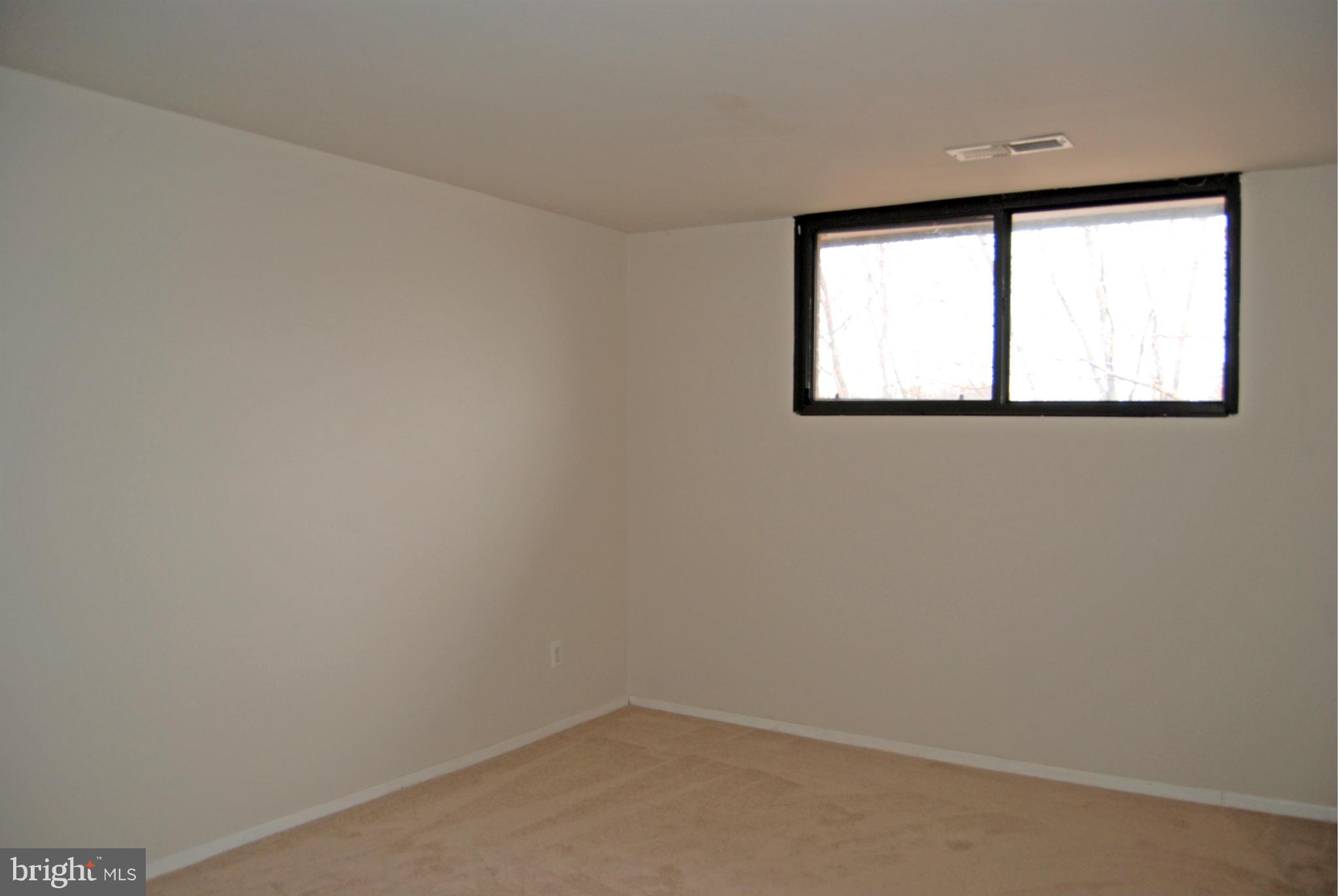 SAXONY SQUARE - Residential