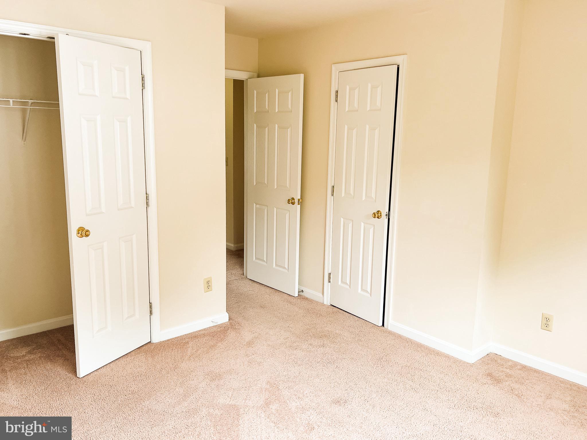 CAPTAINS QUARTER CONDOMINIUM - Residential Lease