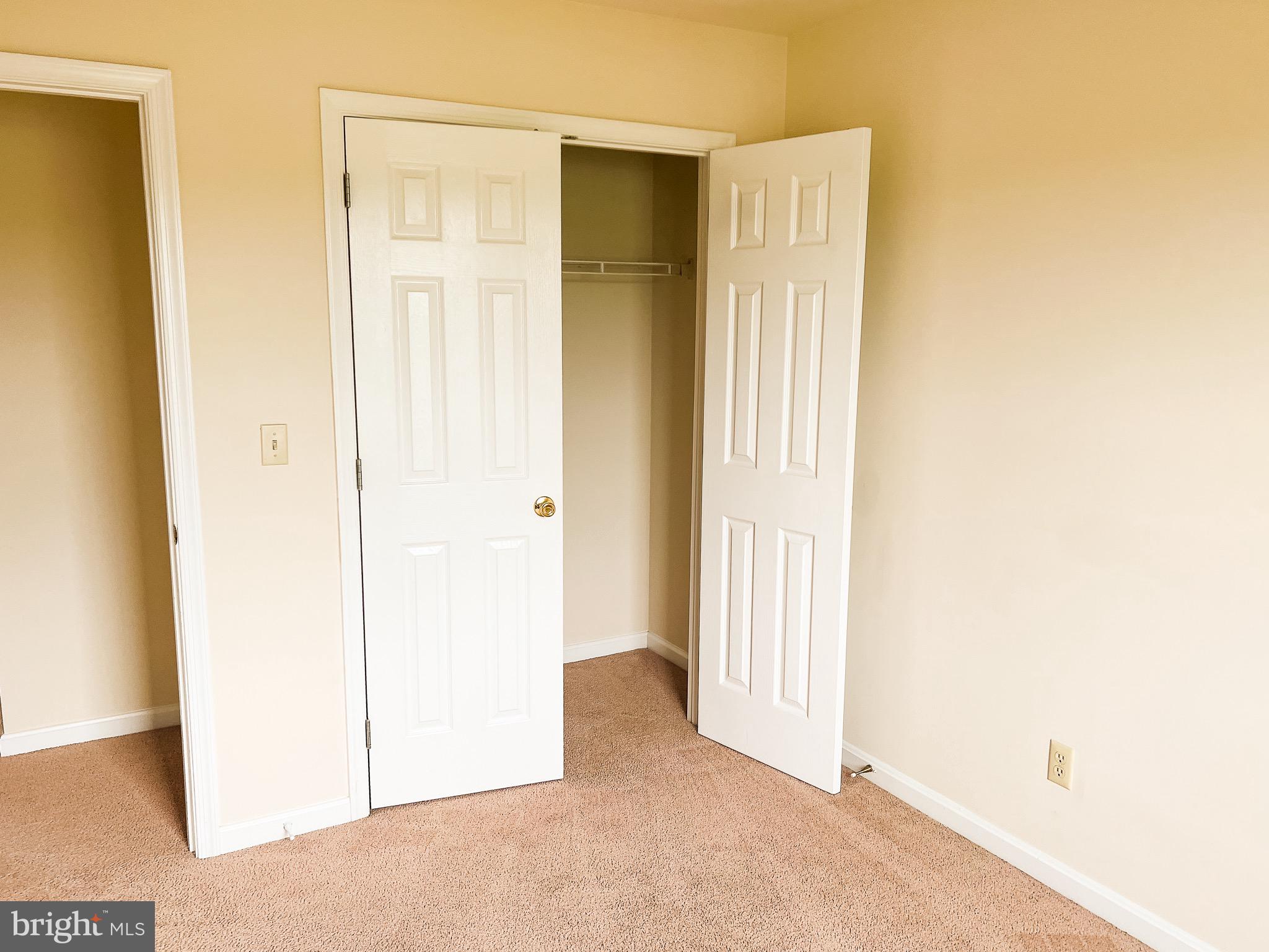 CAPTAINS QUARTER CONDOMINIUM - Residential Lease