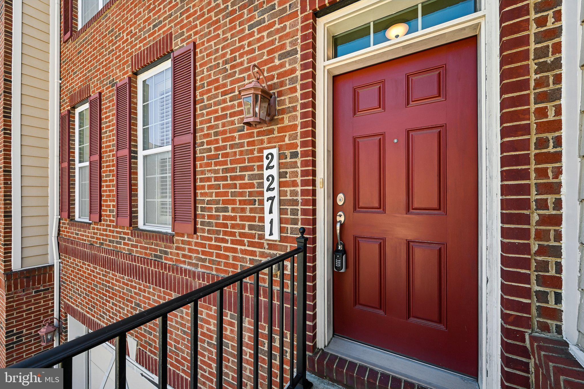 THE ENCLAVE AT ARUNDEL PRESERVE - Residential
