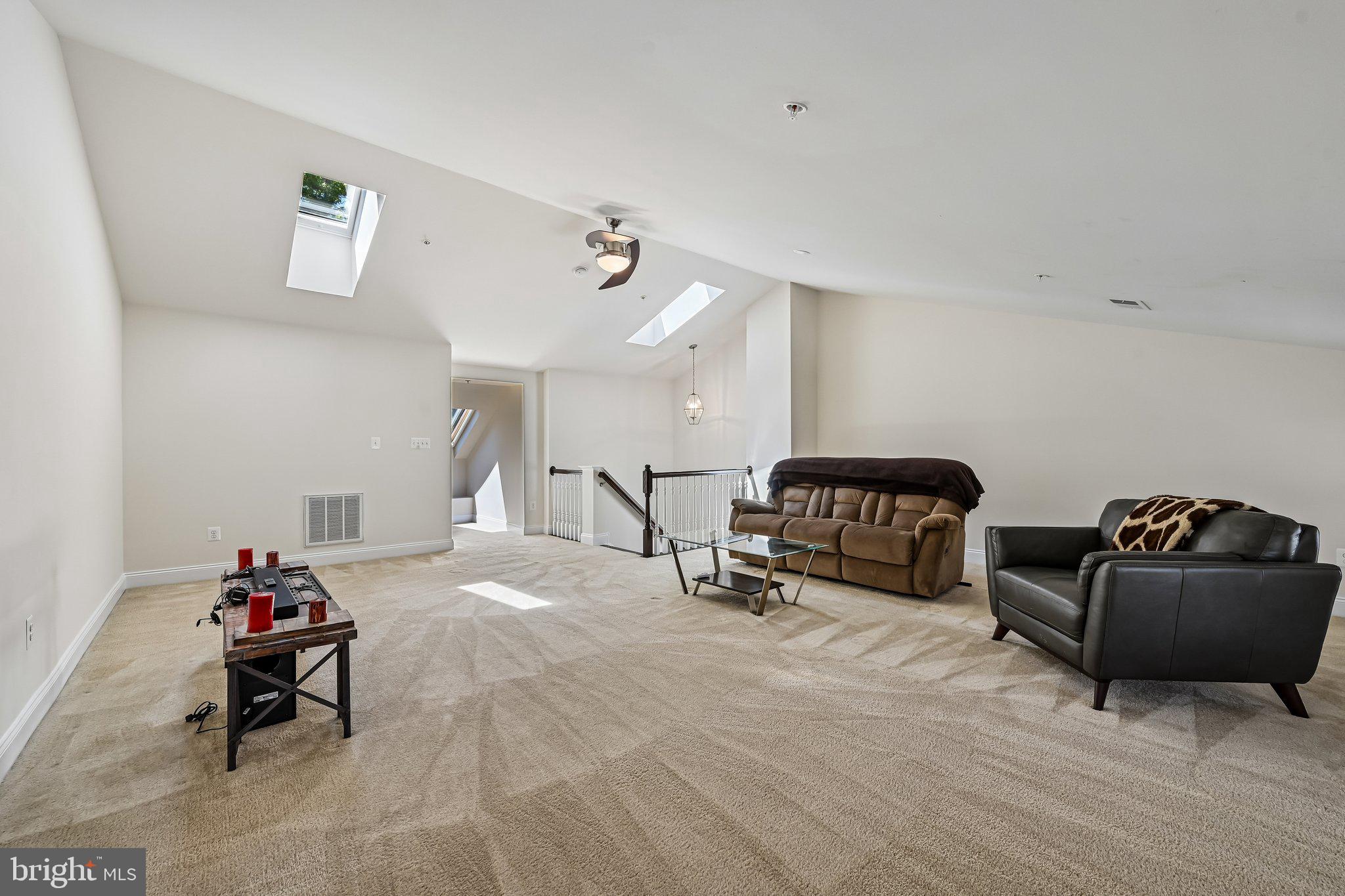 THE ENCLAVE AT ARUNDEL PRESERVE - Residential
