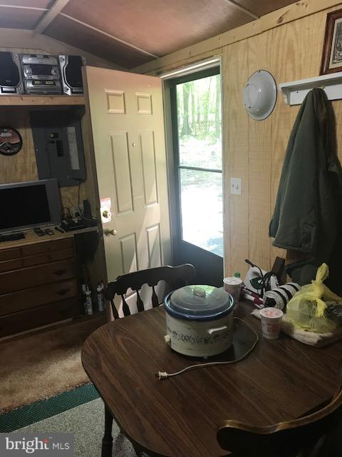 CACAPON HIGHLANDS - Land