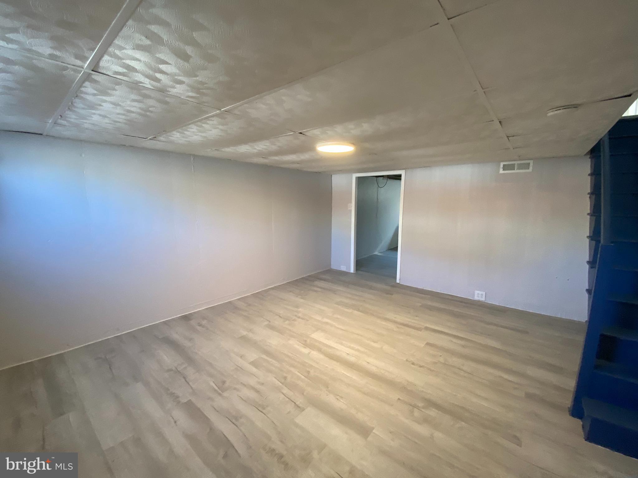 MANAYUNK - Residential Lease