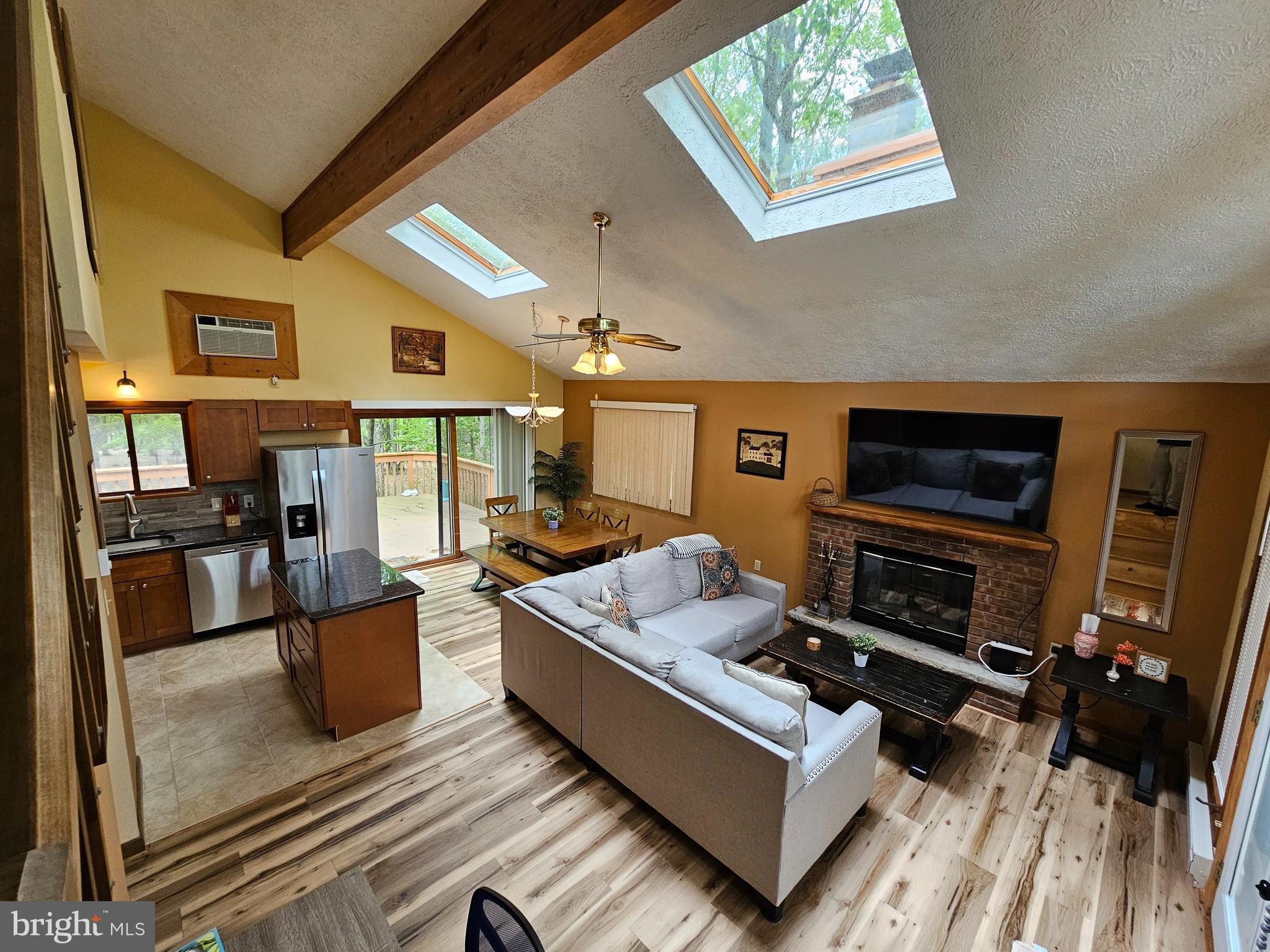 8226 WOODCHUCK COURT