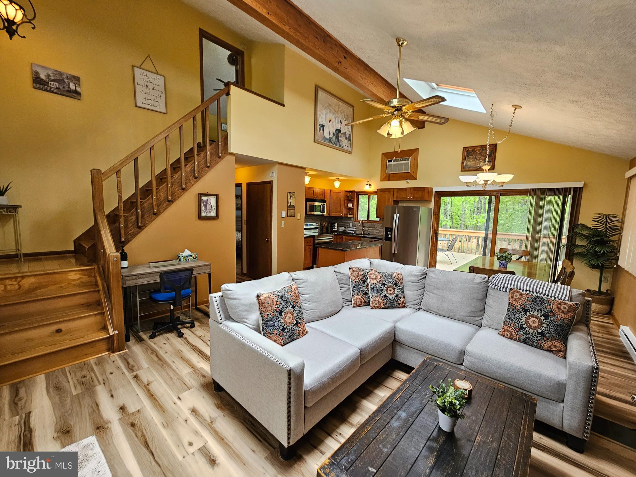 8226 WOODCHUCK COURT