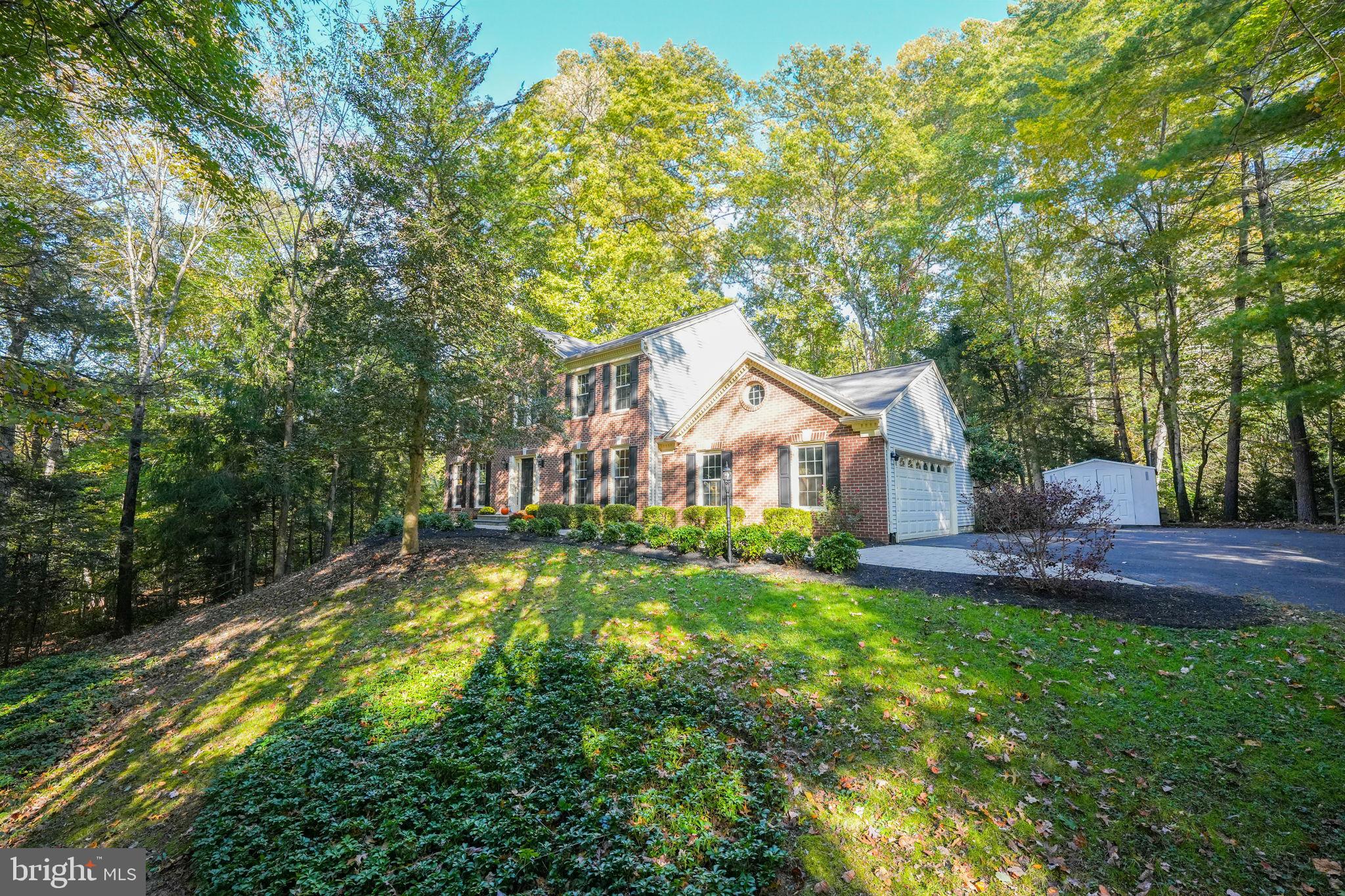 RIVERVIEW ESTATES - Residential