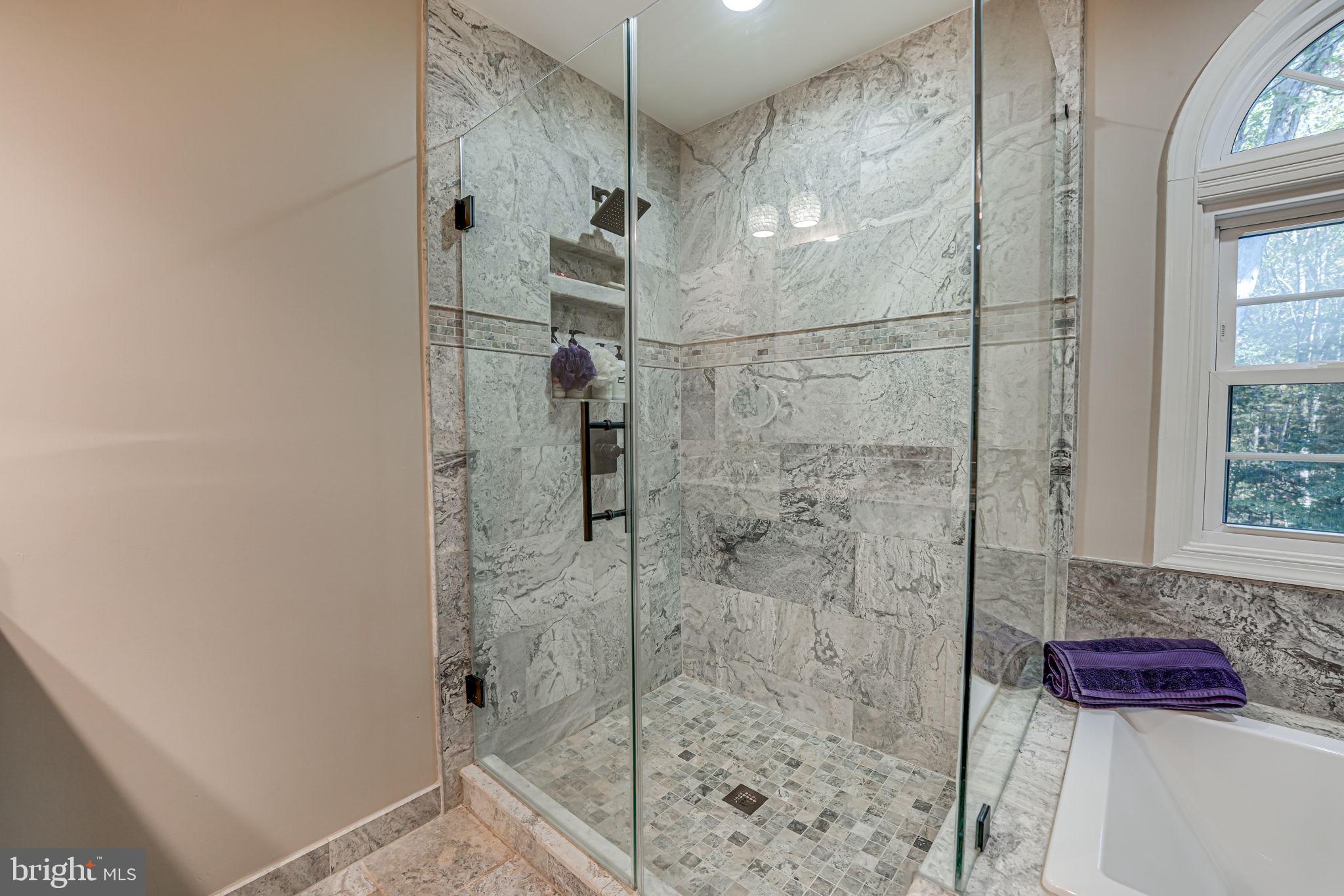 RIVERVIEW ESTATES - Residential