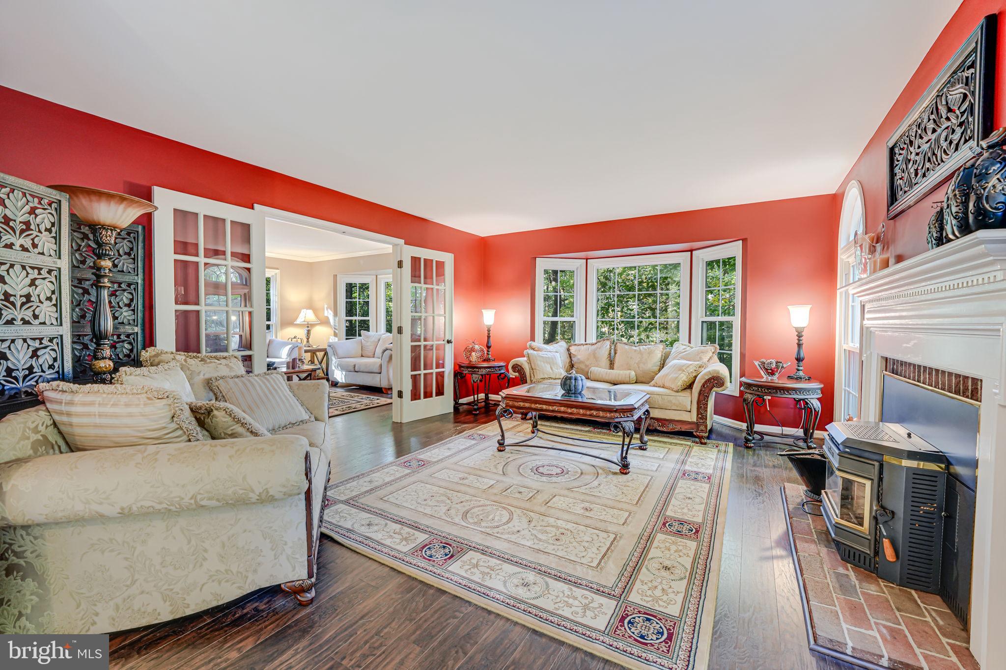 RIVERVIEW ESTATES - Residential