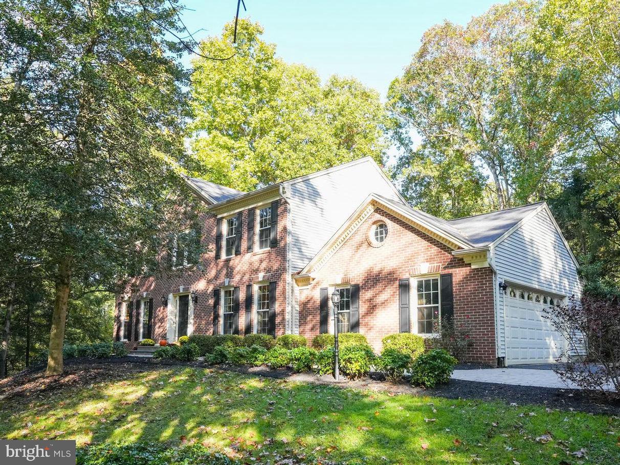 RIVERVIEW ESTATES - Residential