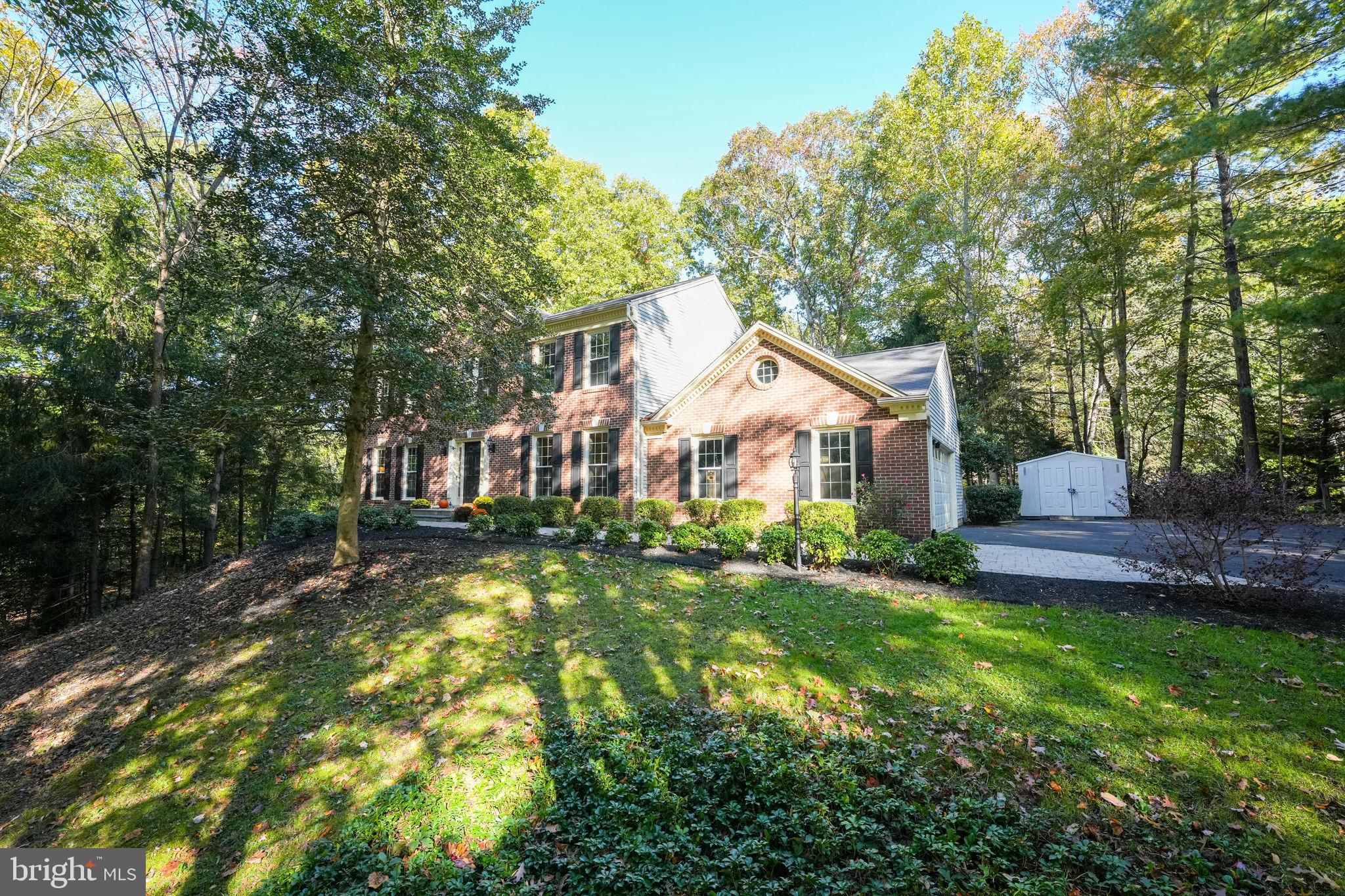 RIVERVIEW ESTATES - Residential