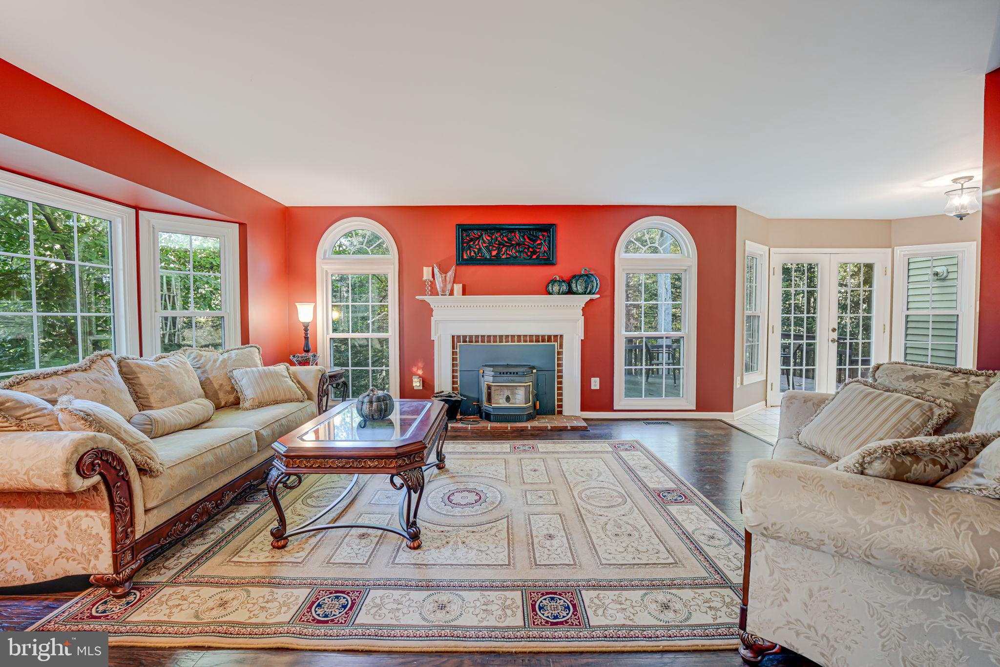 RIVERVIEW ESTATES - Residential