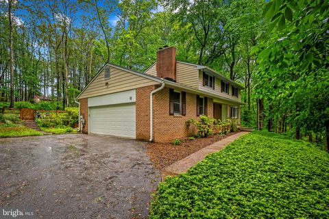 17 PINEWOOD FARM COURT OWINGS MILLS MD 21117