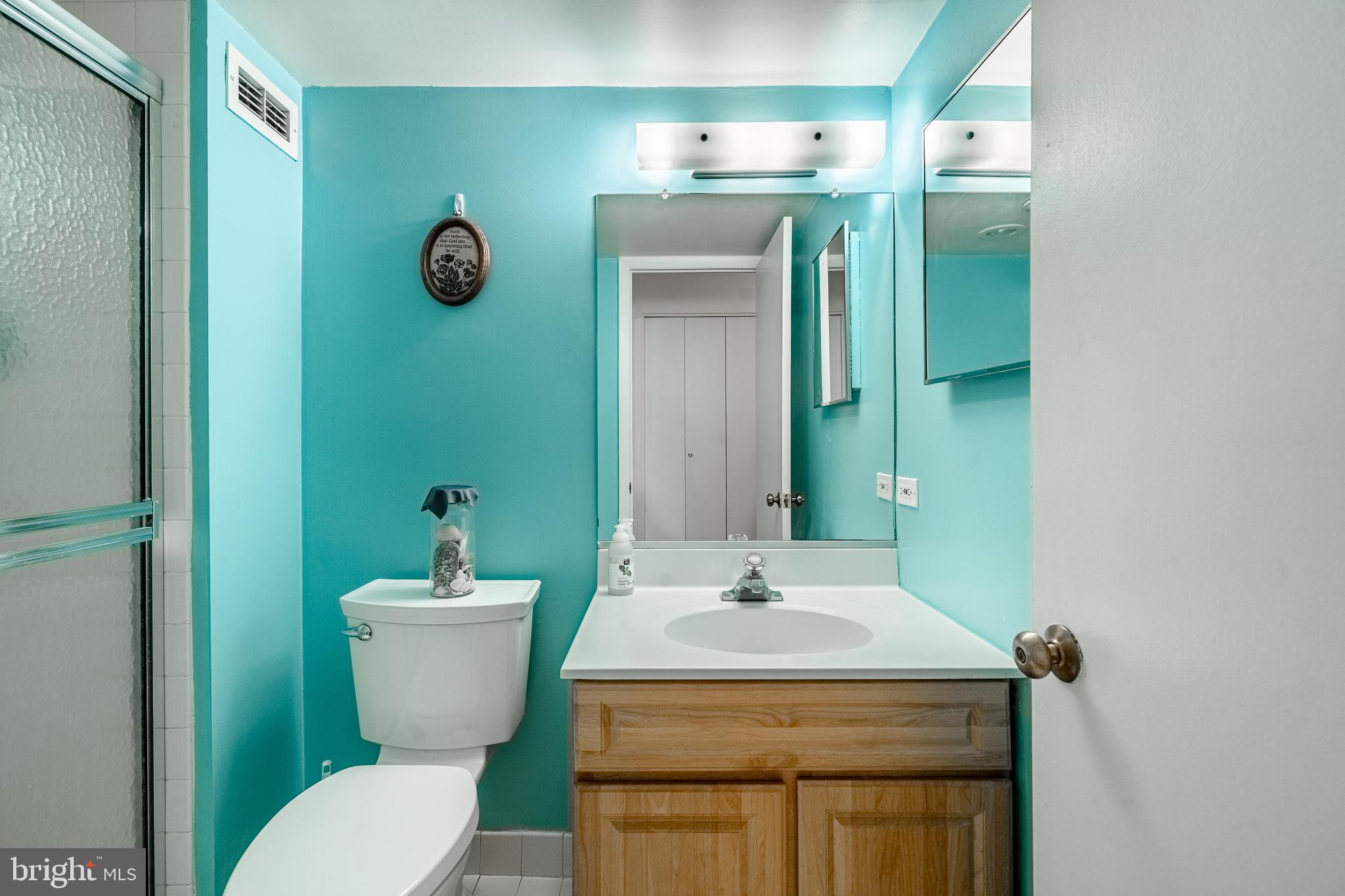 VALLEY FORGE TOWER - Residential