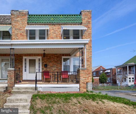 Photo of 561 Burrowes Avenue, LANCASTER, PA 17602 (MLS # PALA2085356)