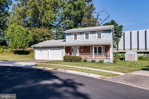 3112 FAIR WOODS PARKWAY FAIRFAX VA 22030