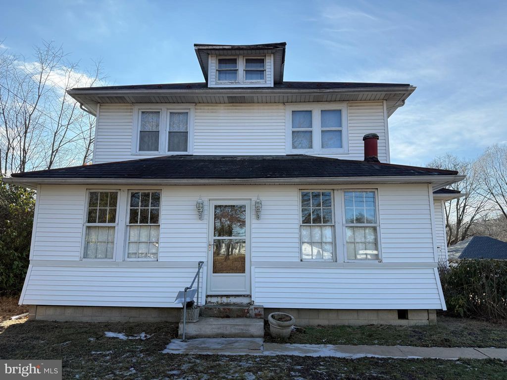 Photo of 8340 Interchange Road, LEHIGHTON, PA 18235 (MLS # PACC2007030)