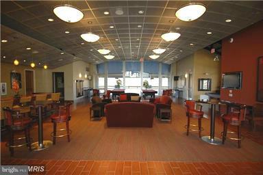 POTOMAC CLUB - Residential Lease