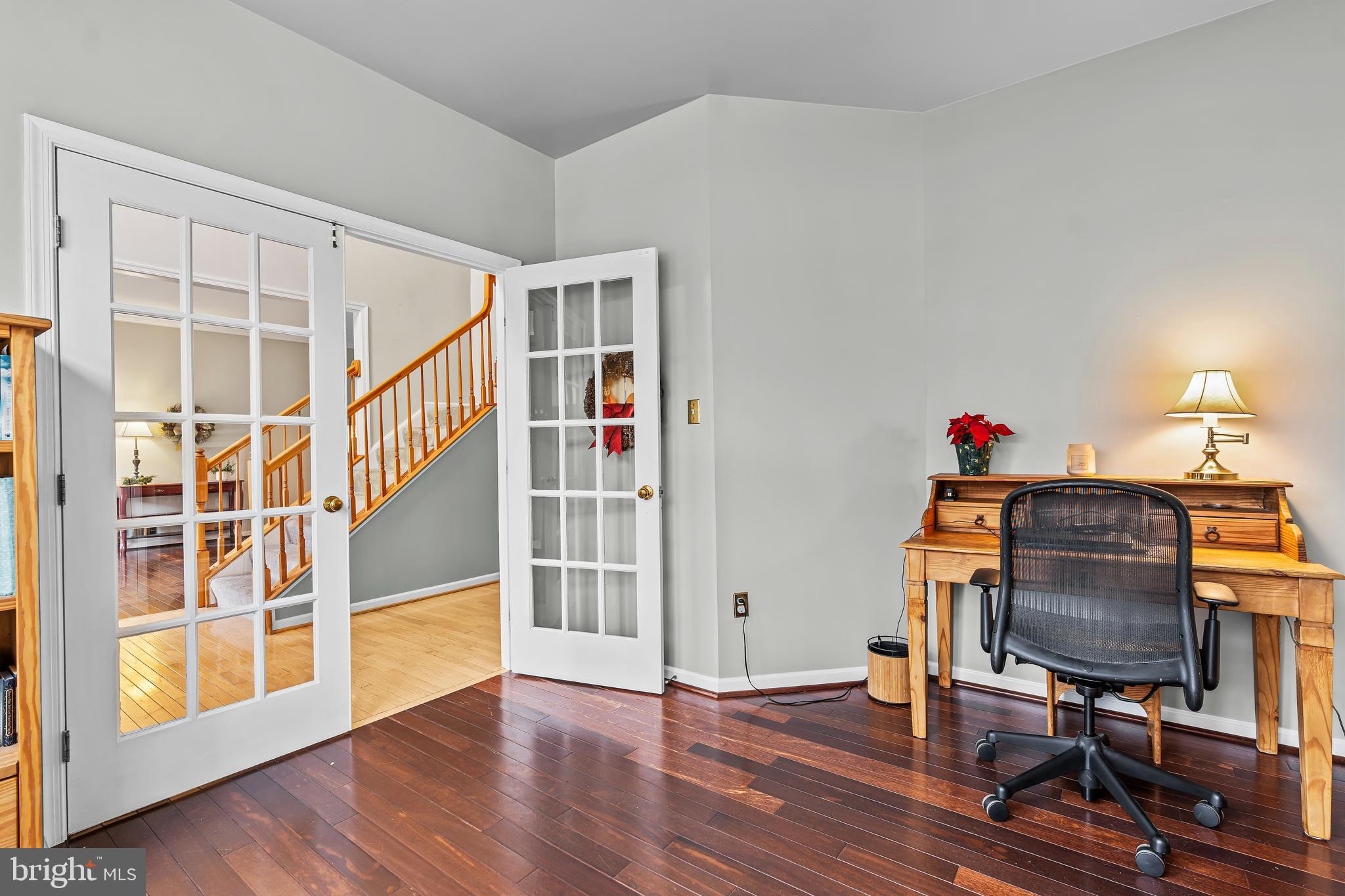 CAMBRIDGE FARMS - Residential