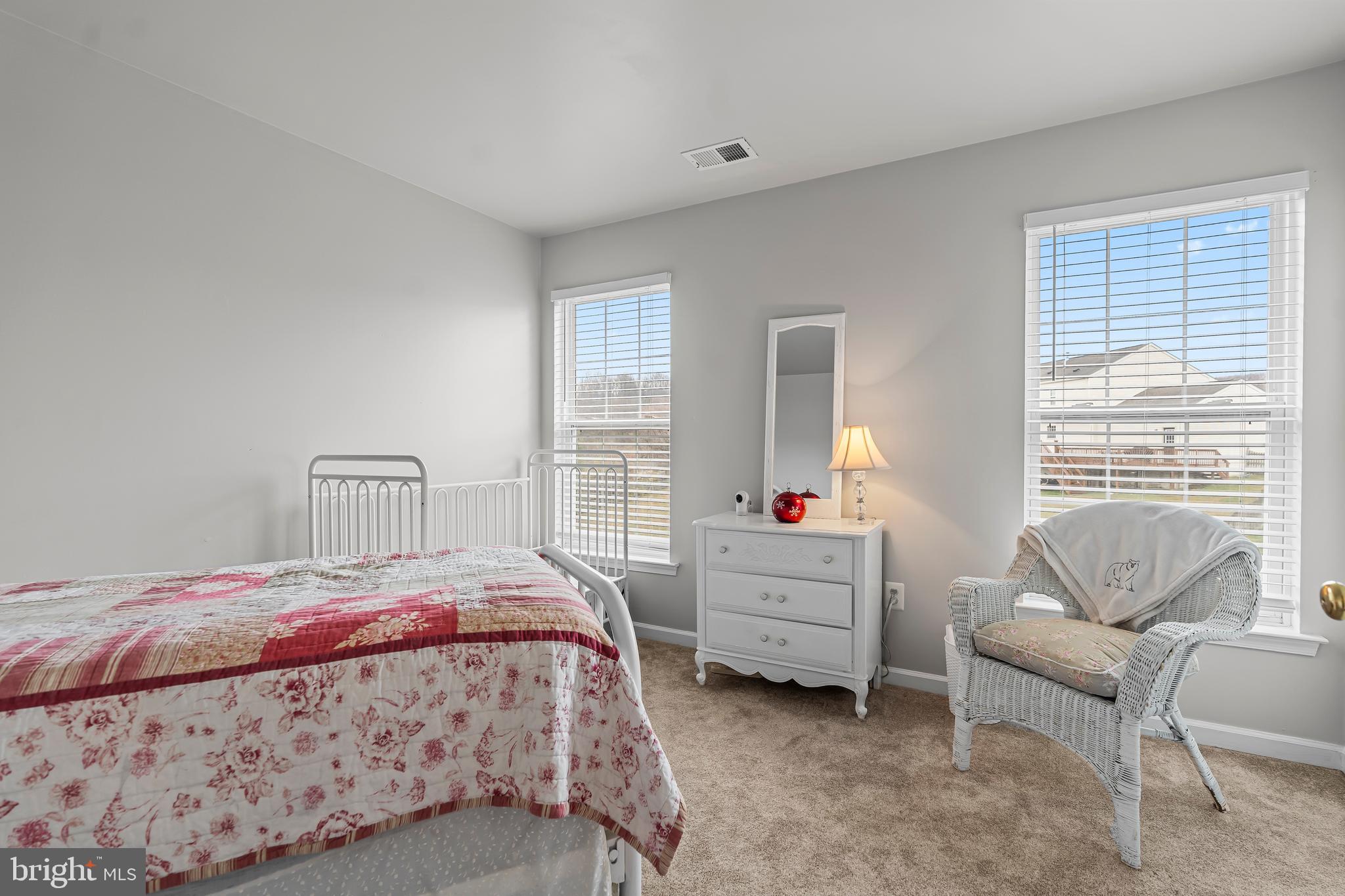 CAMBRIDGE FARMS - Residential