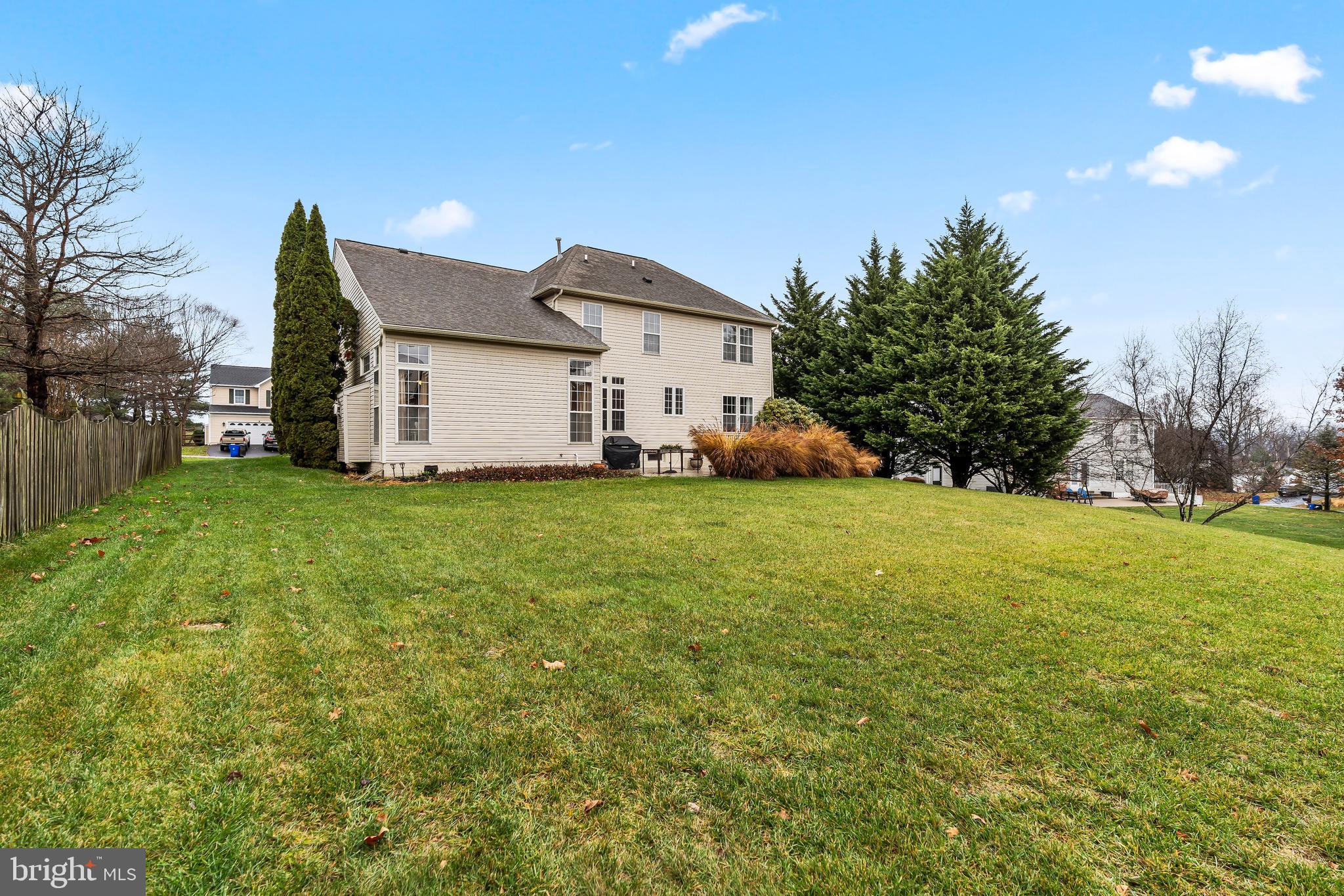 CAMBRIDGE FARMS - Residential