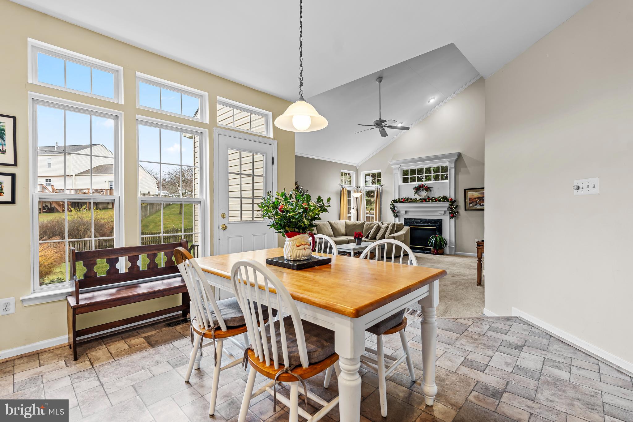 CAMBRIDGE FARMS - Residential