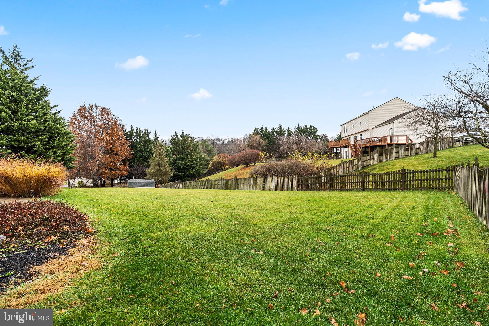 CAMBRIDGE FARMS - Residential