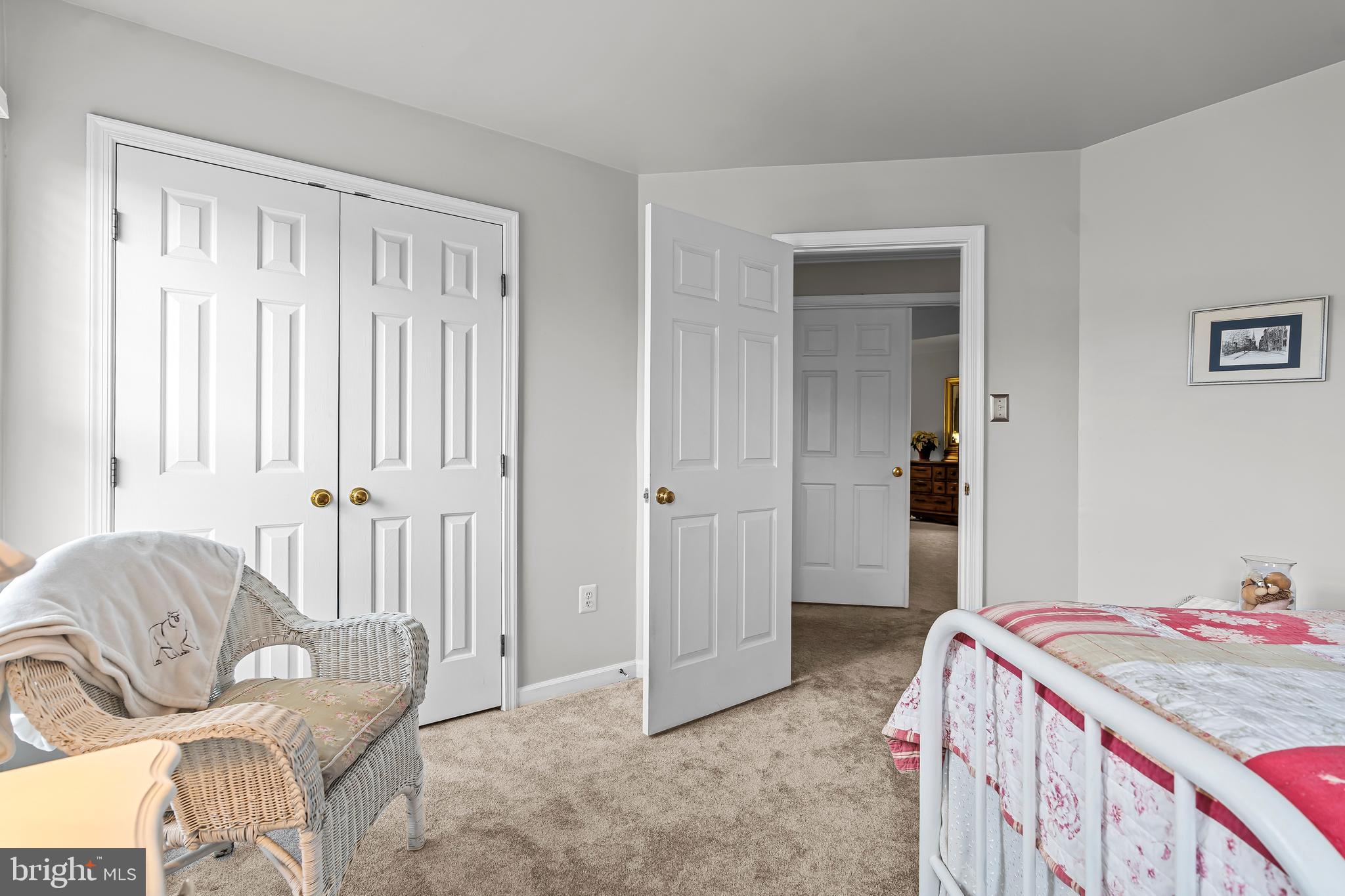 CAMBRIDGE FARMS - Residential