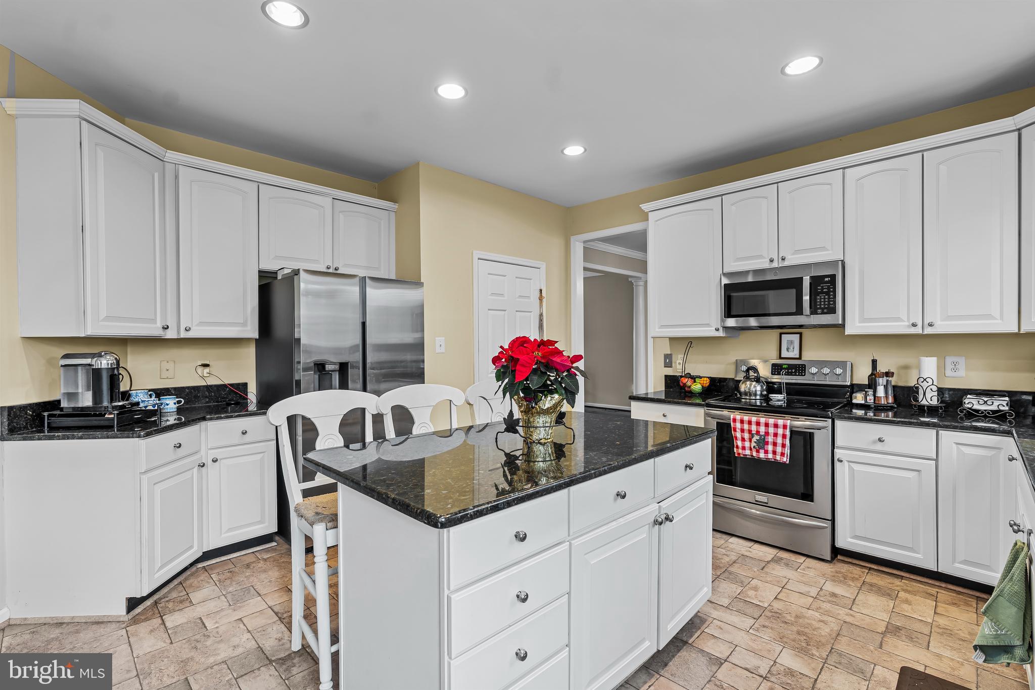 CAMBRIDGE FARMS - Residential