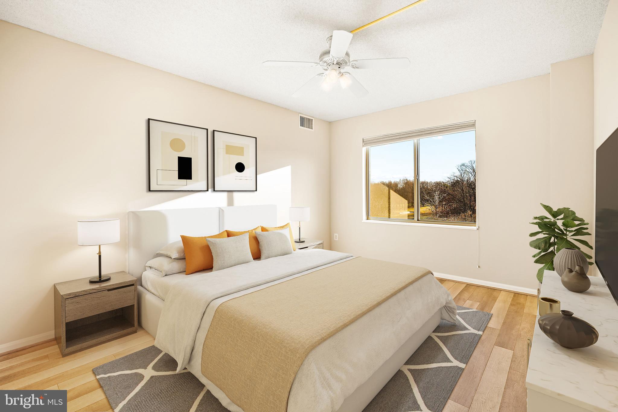 VANTAGE POINT EAST @ LEISURE WORLD - Residential