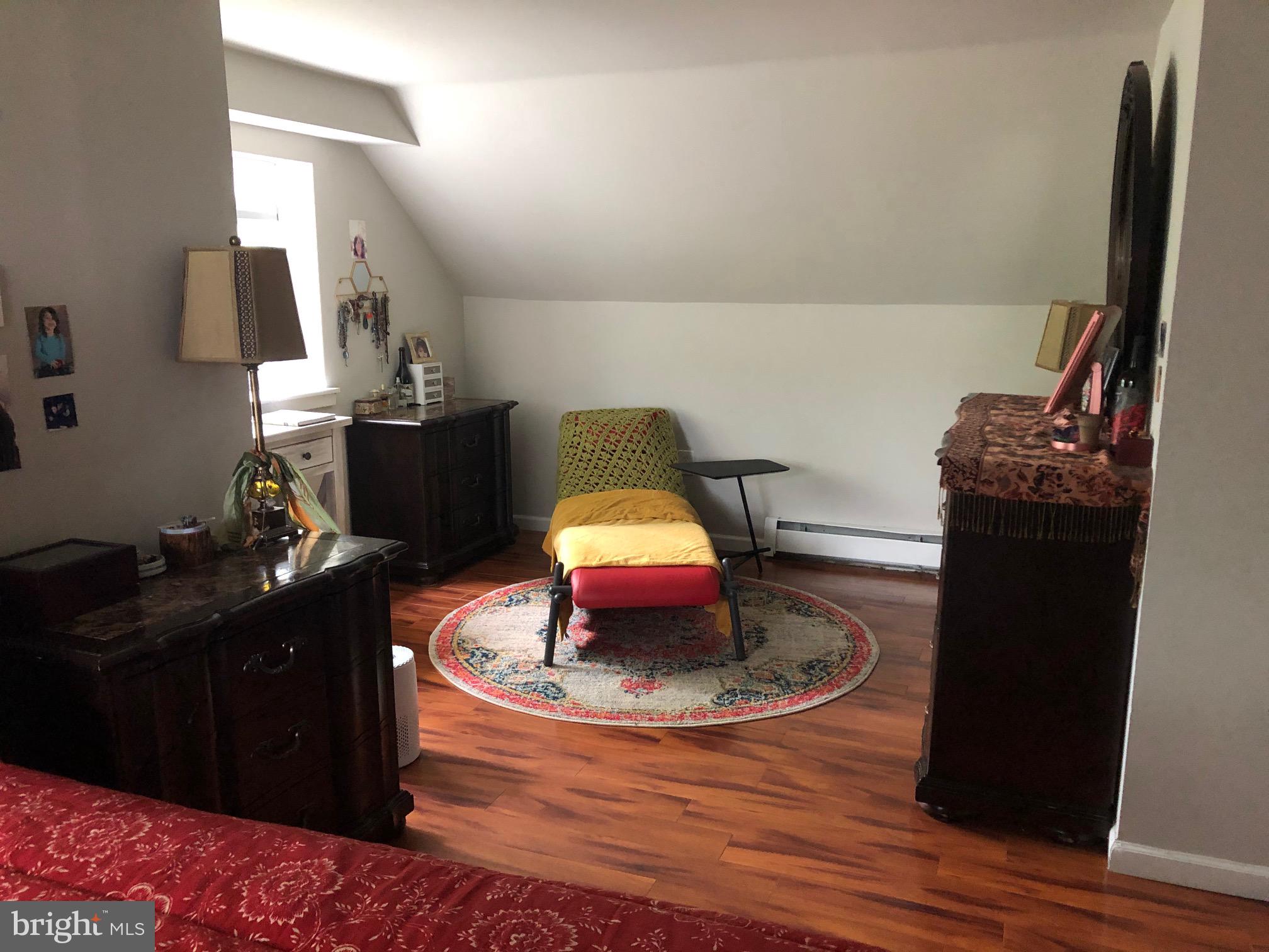 LANGHORNE MANOR - Residential