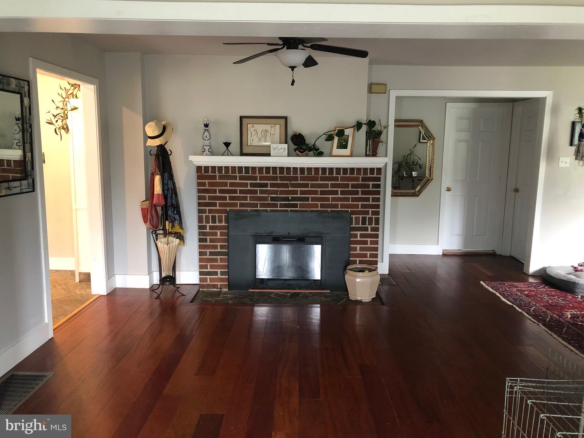 LANGHORNE MANOR - Residential