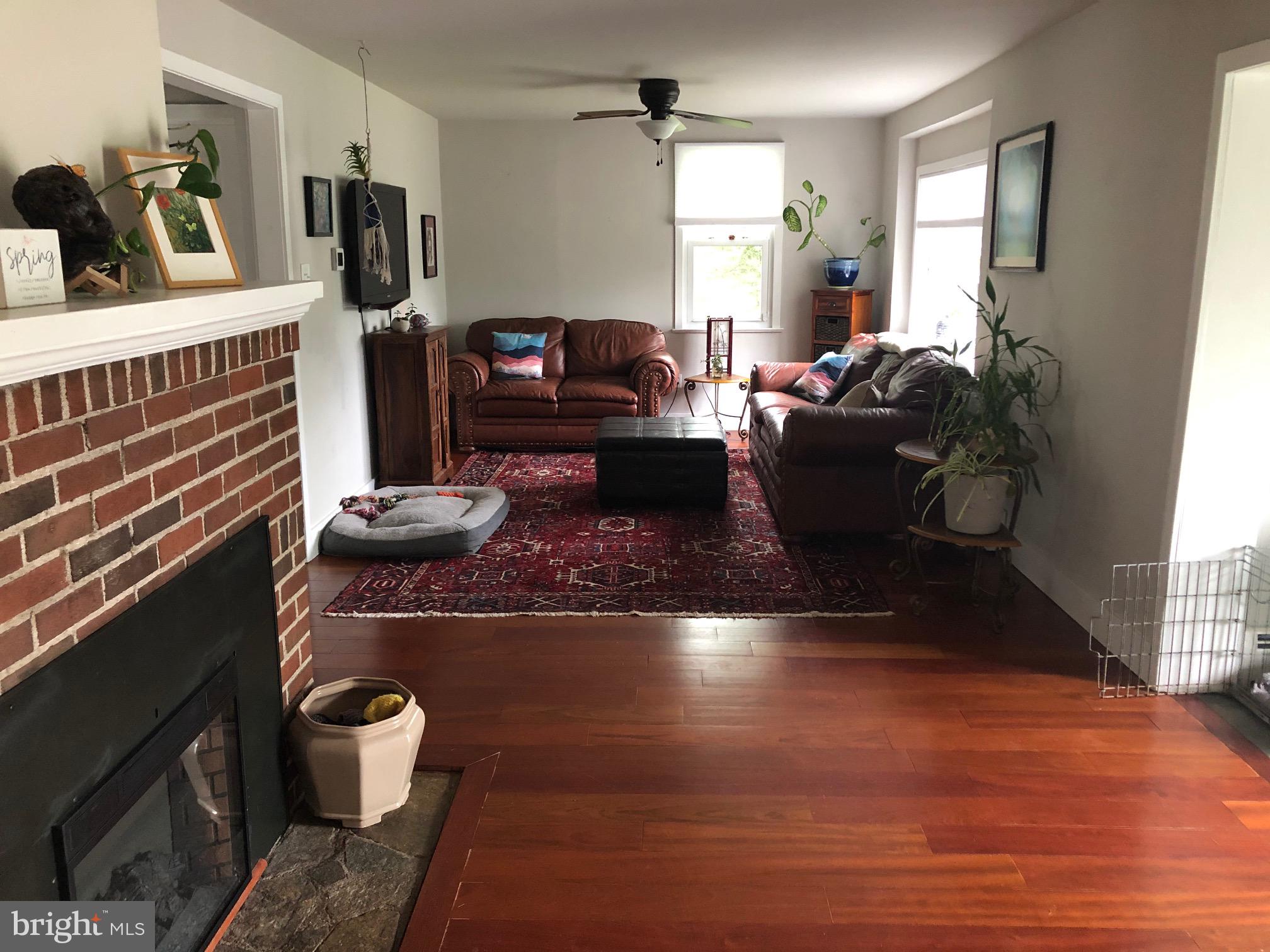 LANGHORNE MANOR - Residential