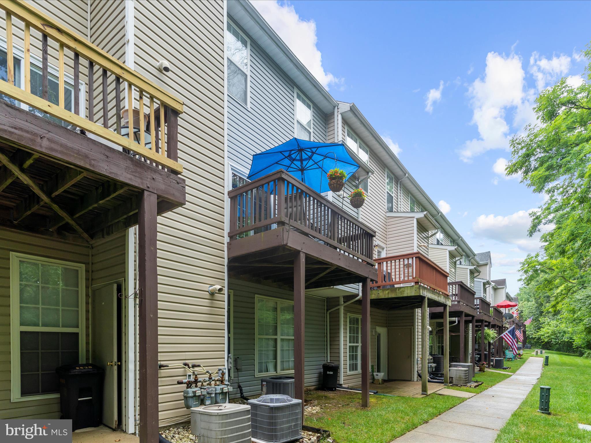 PINEY ORCHARD - Residential