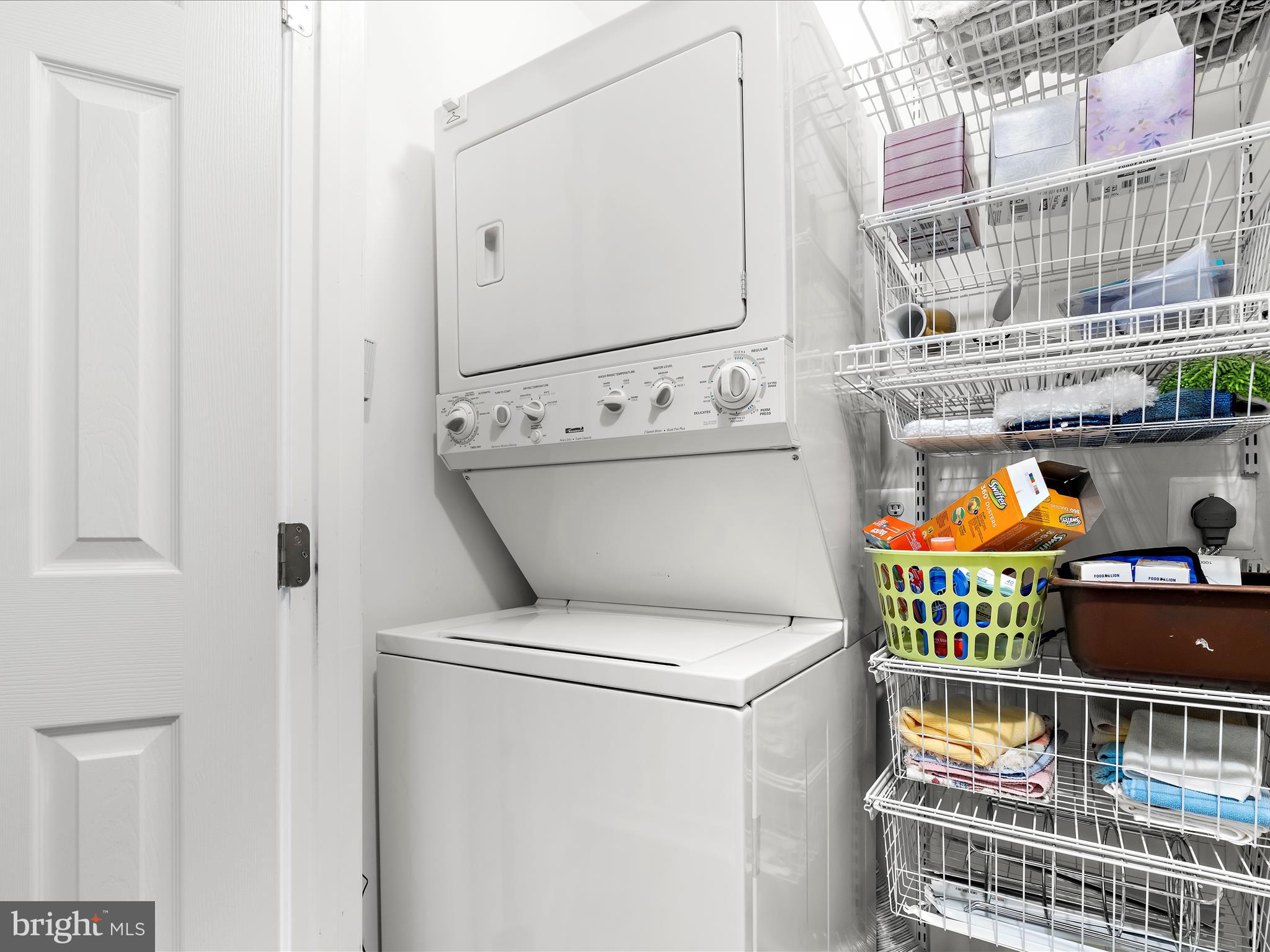 PINEY ORCHARD - Residential