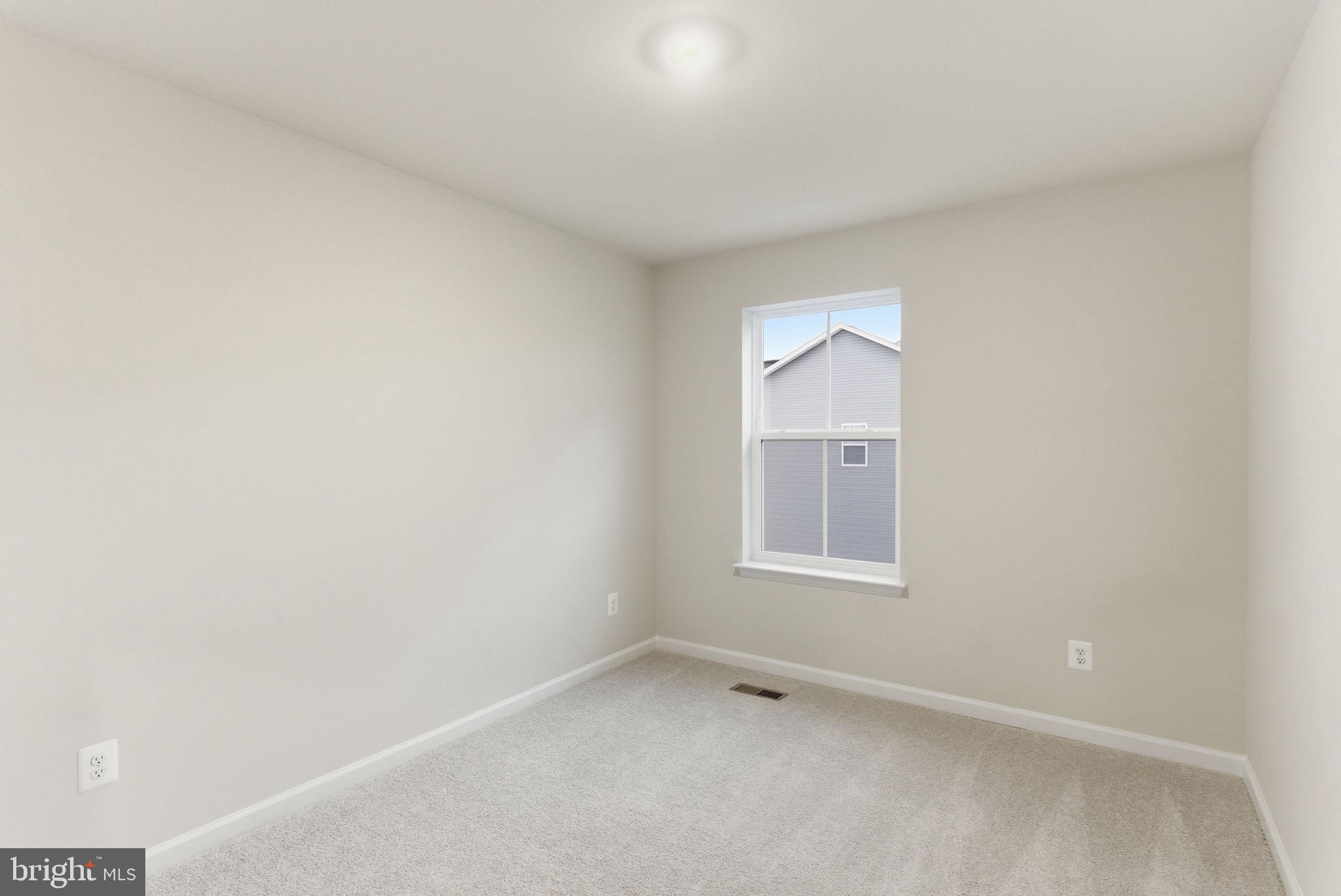 RED CLOVER MEADOWS - Residential Lease