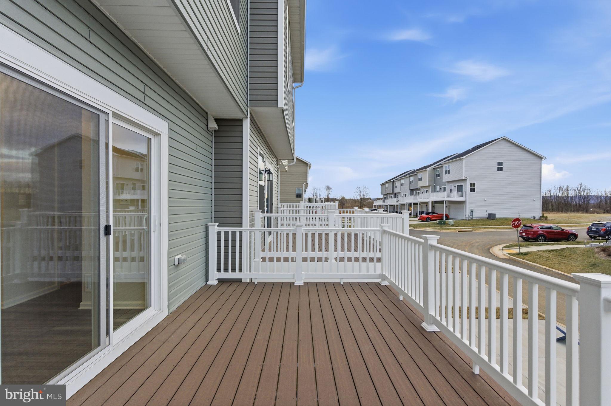 RED CLOVER MEADOWS - Residential Lease