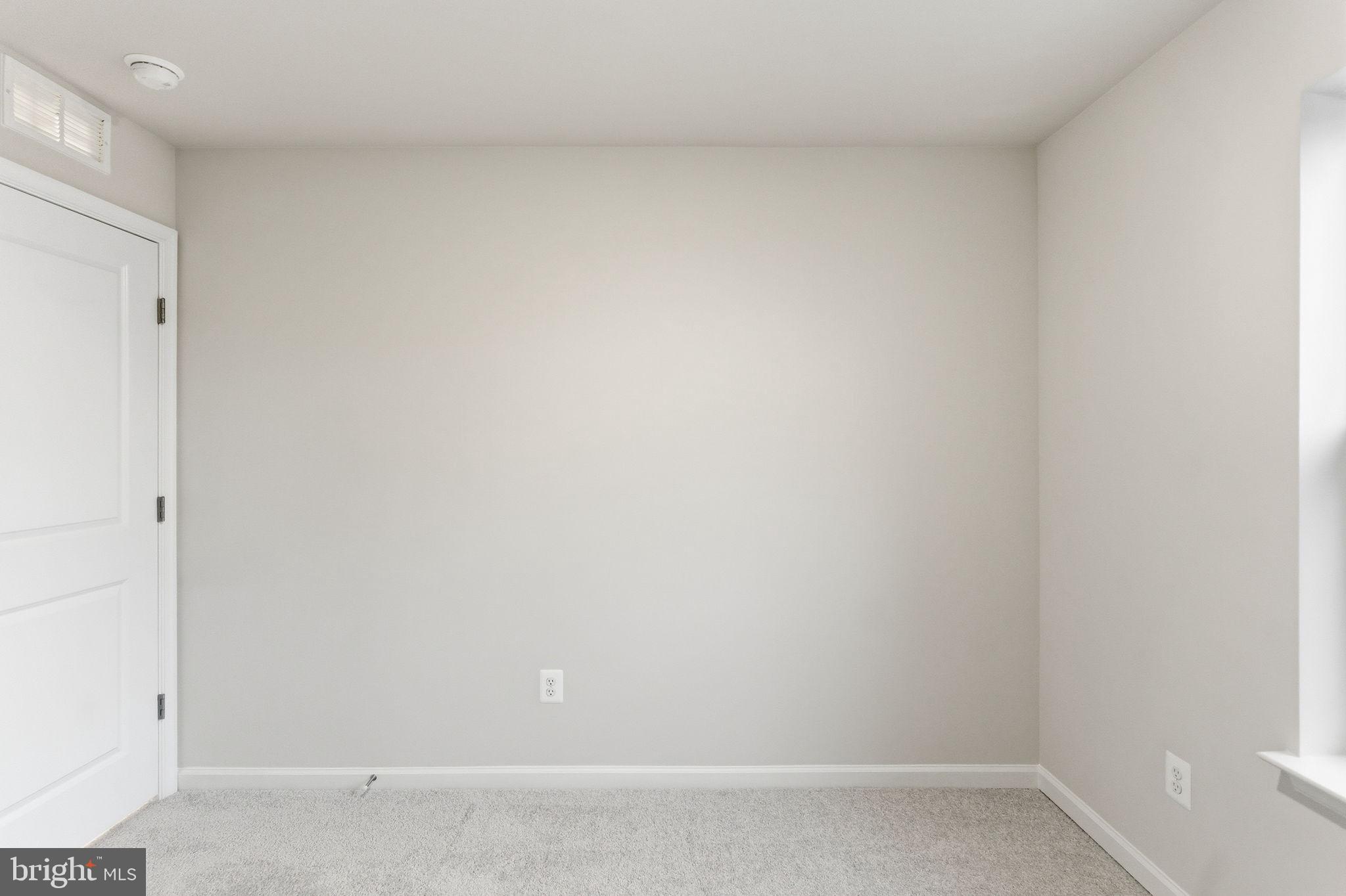 RED CLOVER MEADOWS - Residential Lease