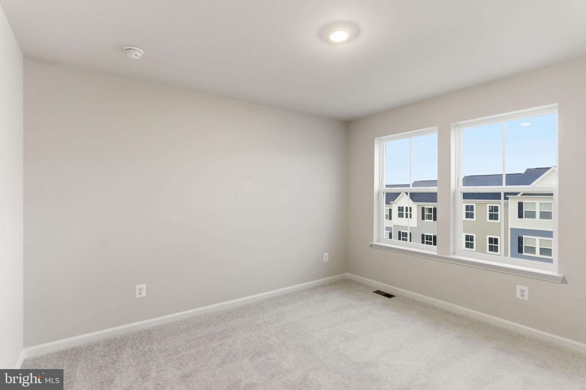 RED CLOVER MEADOWS - Residential Lease