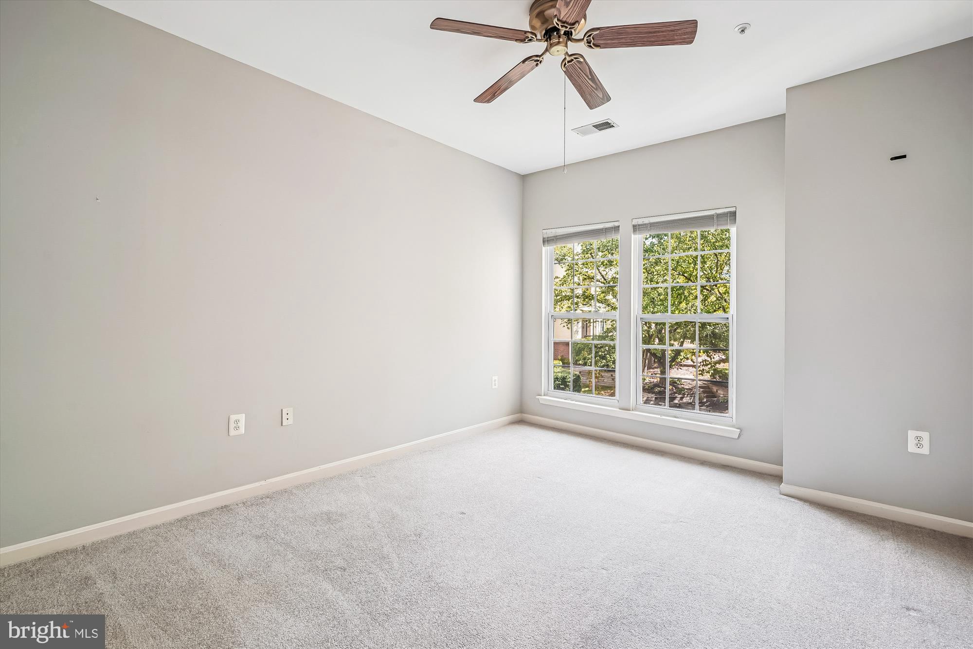 RANDOM HILLS - Residential