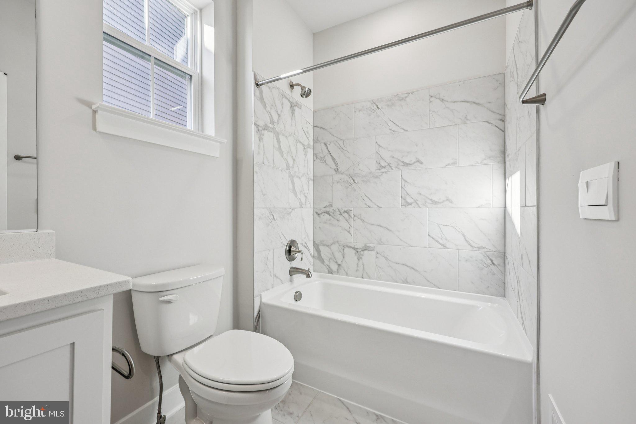 WILLOW RUN - Residential