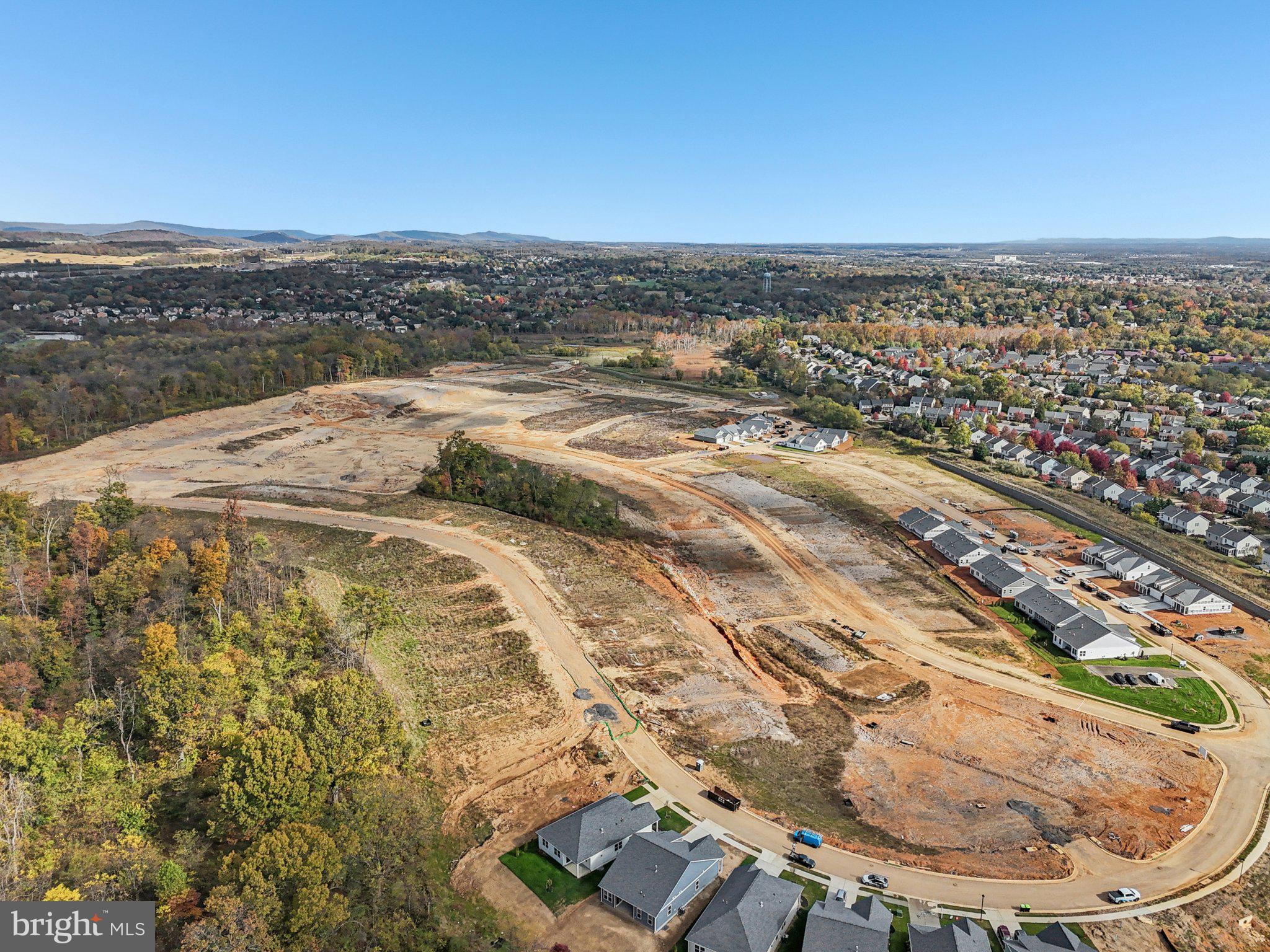 WILLOW RUN - Residential