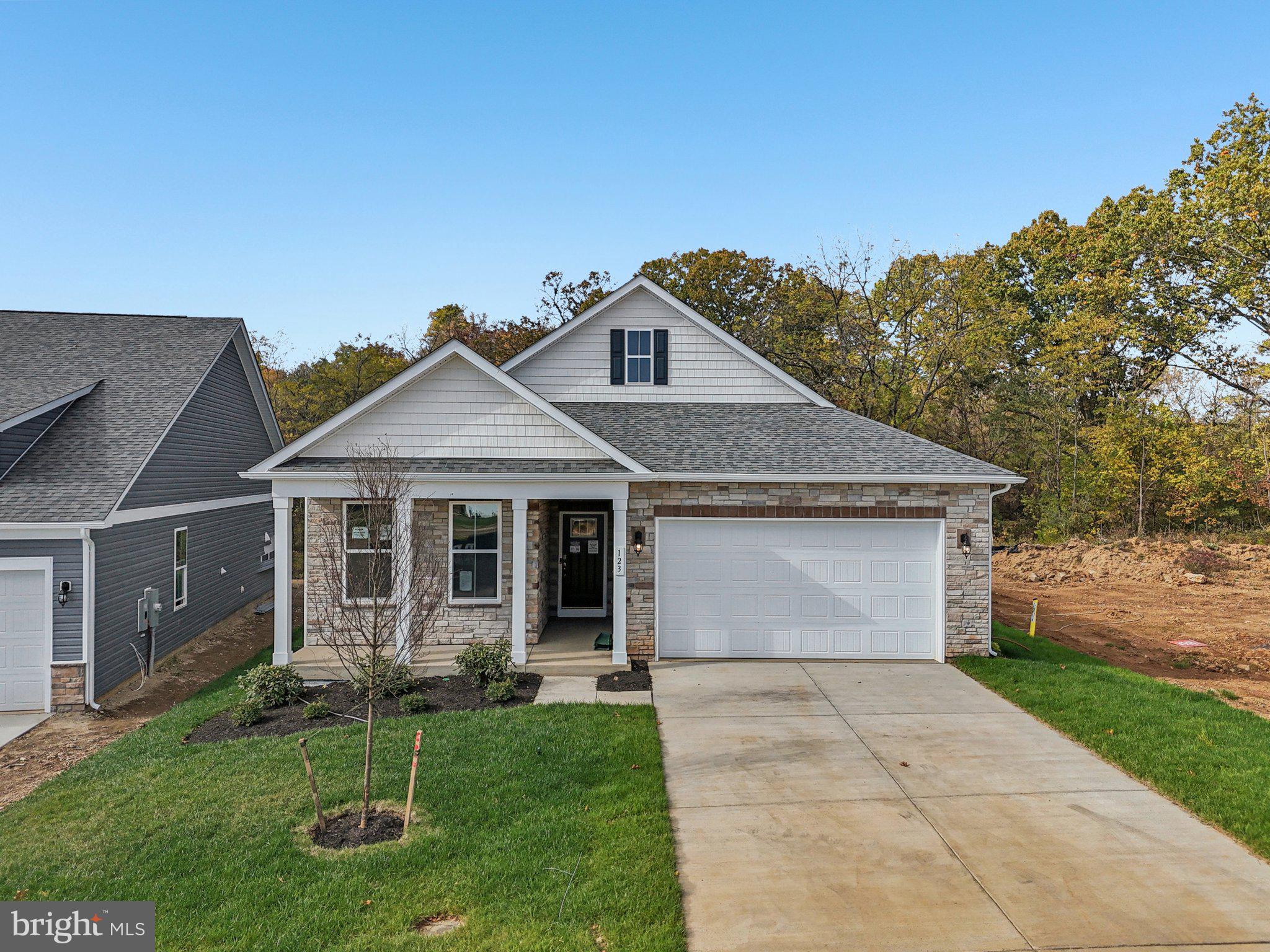 WILLOW RUN - Residential