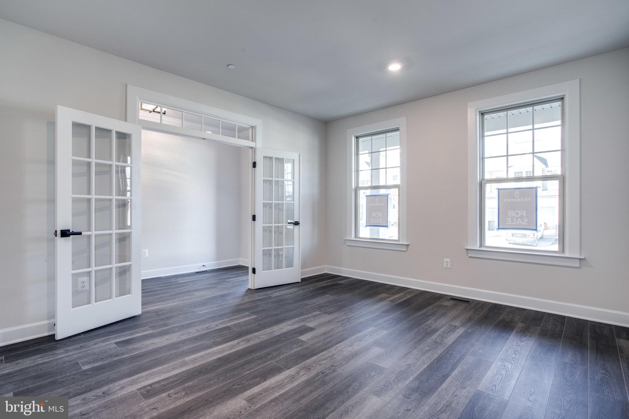 LAKE LINGANORE OAKDALE - Residential