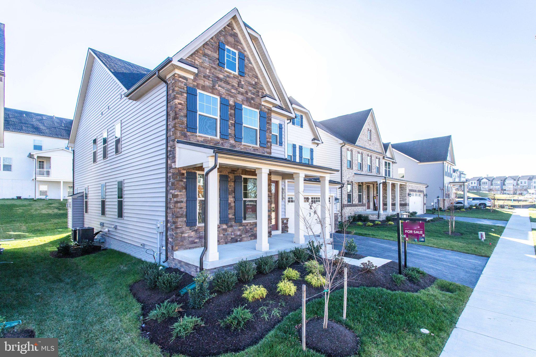 LAKE LINGANORE OAKDALE - Residential